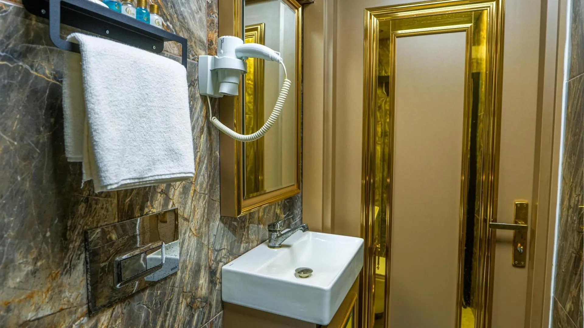 Moonlight Suit Hotel Taksim 伊斯坦布尔